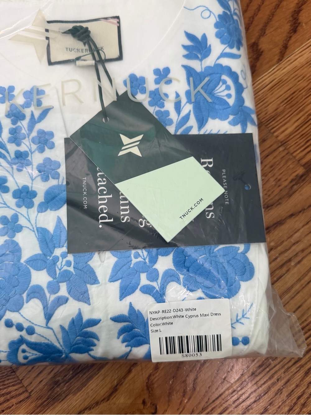Tuckernuck NWT Cyprus Maxi Dress Coastal European Summer Nantucket - Picture 4 of 4